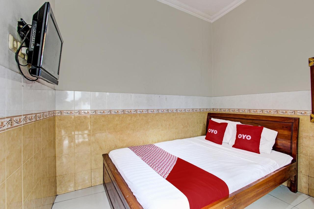 Oyo 91785 Hotel Srikandi Kalasan Tanjungtirto Exteriör bild